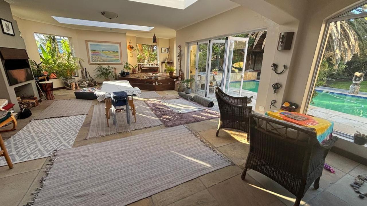 Sunset Retreat Homestay Cape Town